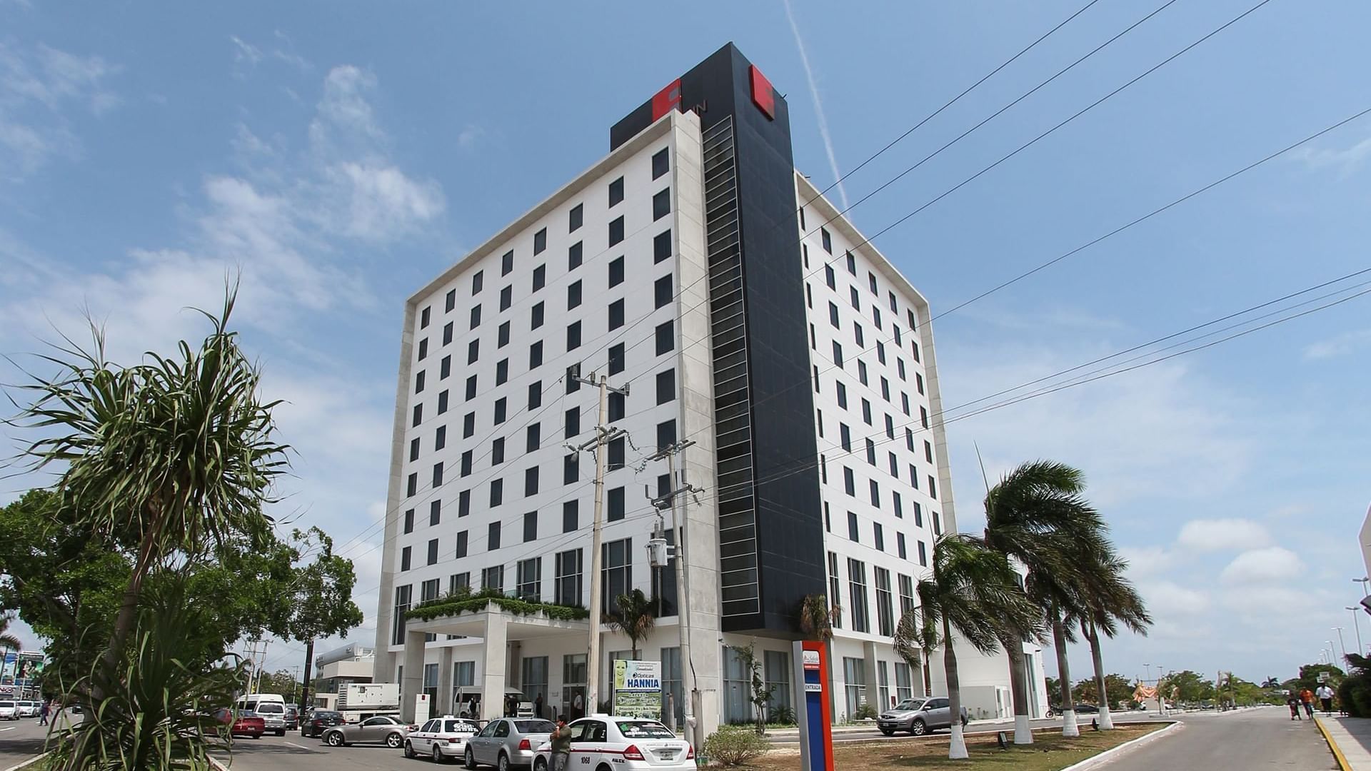 Exterior view at Fiesta Inn Mérida