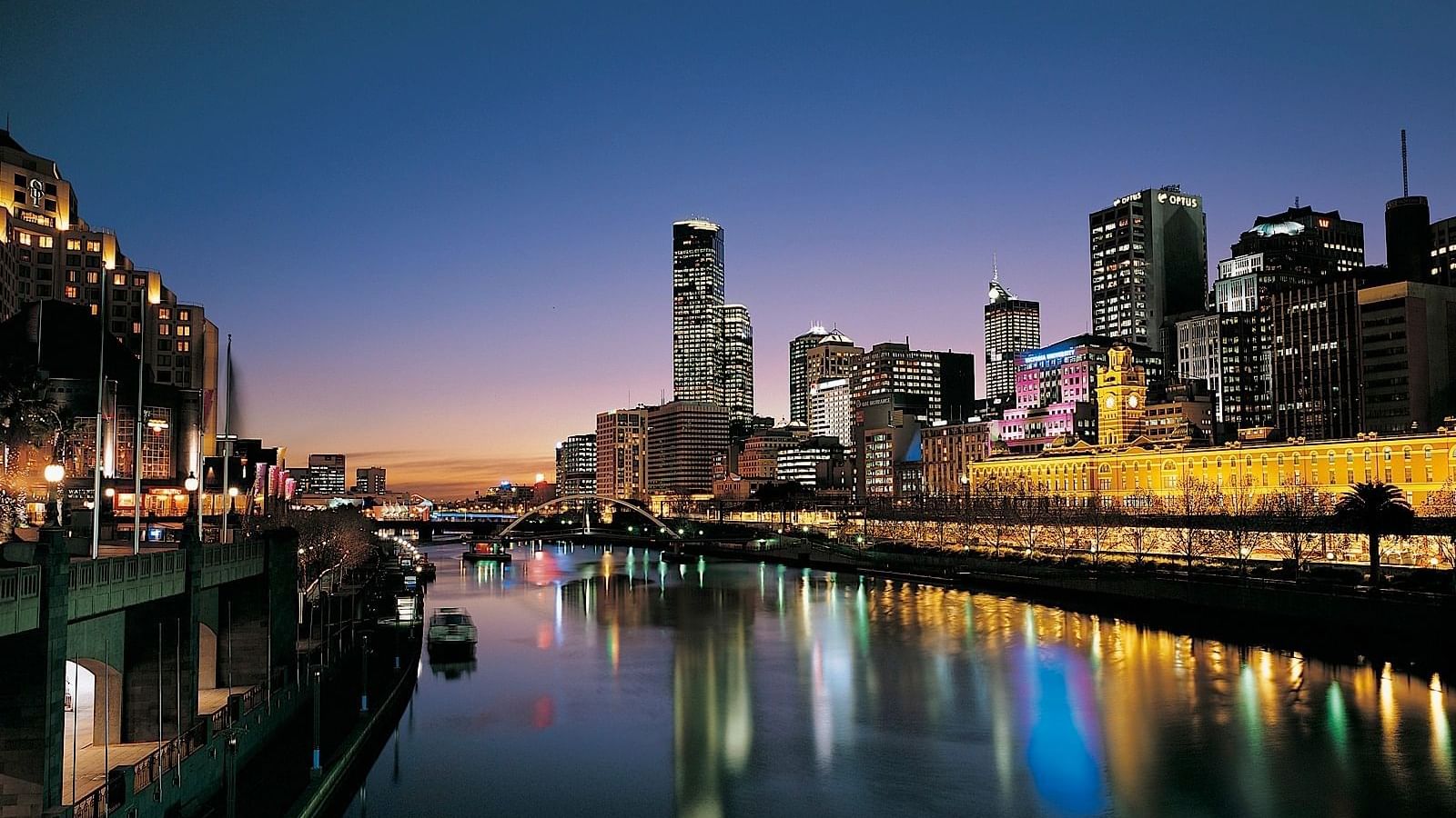 Landscape view of Melbourne City near Novotel Melbourne