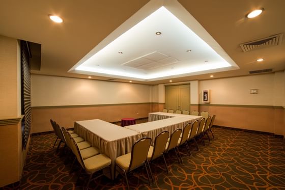 U-shaped table set-up in San Jose Hall at Araiza Hotel Palmira