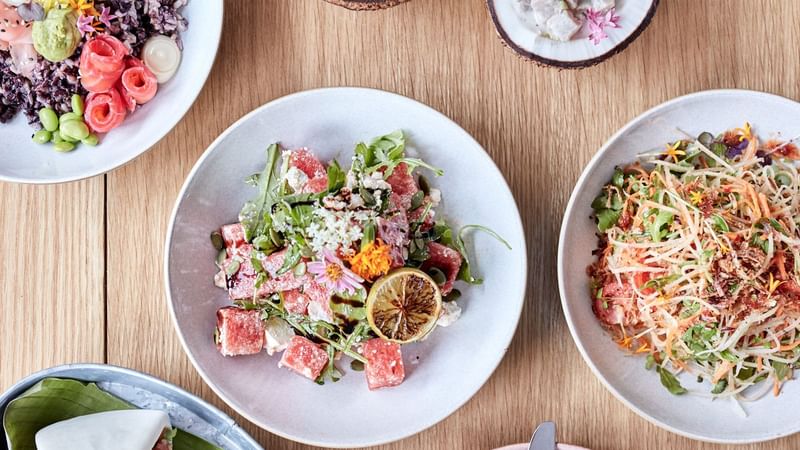 novotel cairns menu restaurant moku bar grill