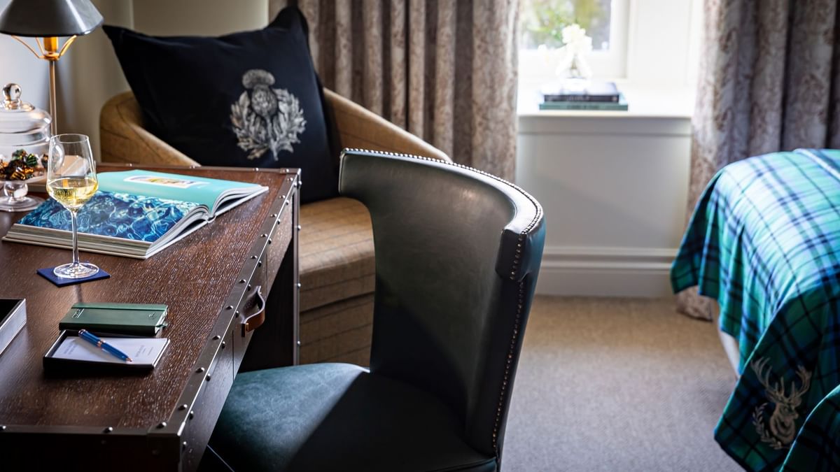 Deluxe Twin with Sea View