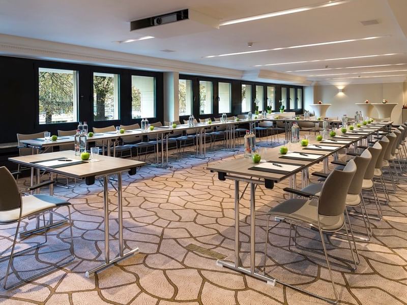 Meetingzaal U-Vorm in Hotel Barsey by Warwick