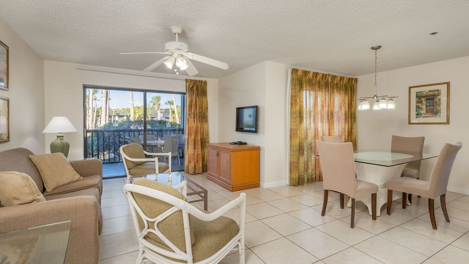 Living and Dining area, Two Bedroom Premium Suite in Palm Coast at Legacy Vacation Resorts