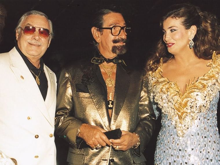 Two gentlemen & a lady at an event in Marbella Club in 1980