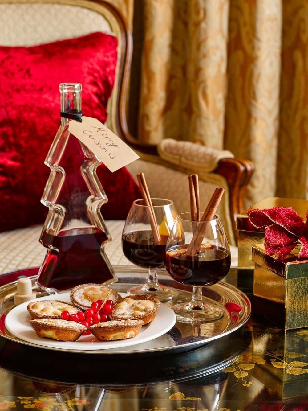 thecapital-christmasroom-8327