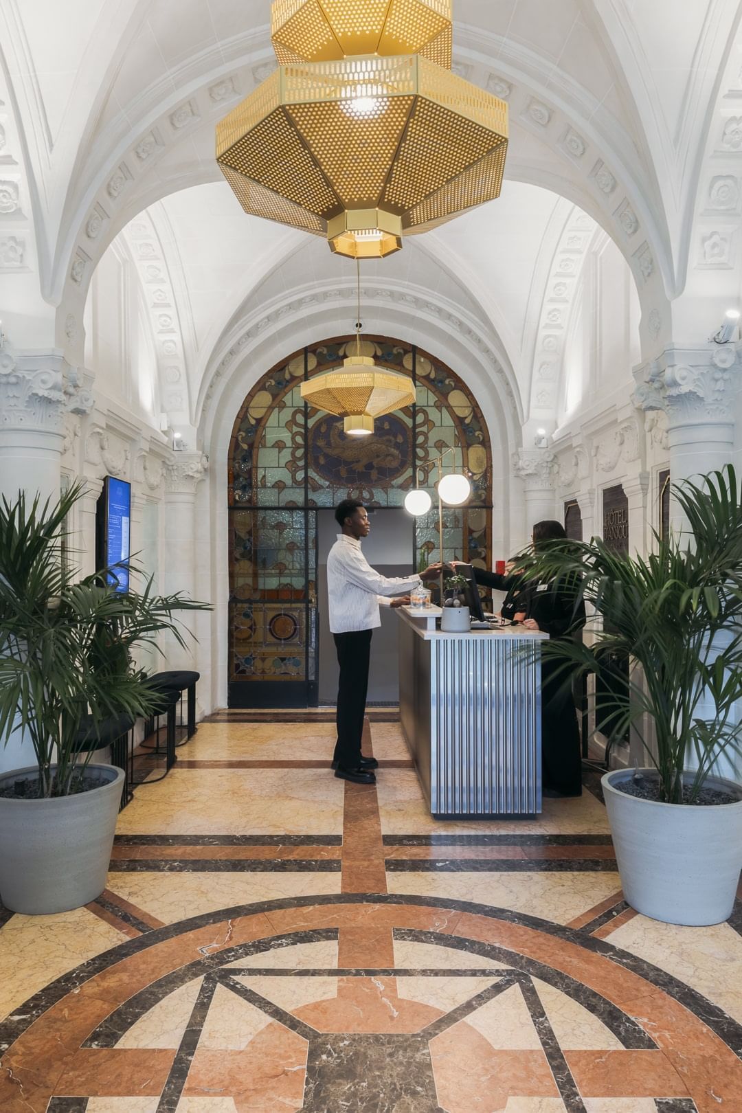 Oceania Hotel d Anjou 4* - reception