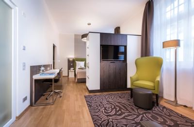 Superior Deluxe room with Lounge Area in Hotel Collegium Leoninum, Bonn