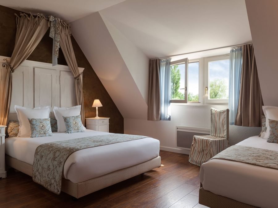 Interior of the Superior Room at Le Verger des Chateaux
