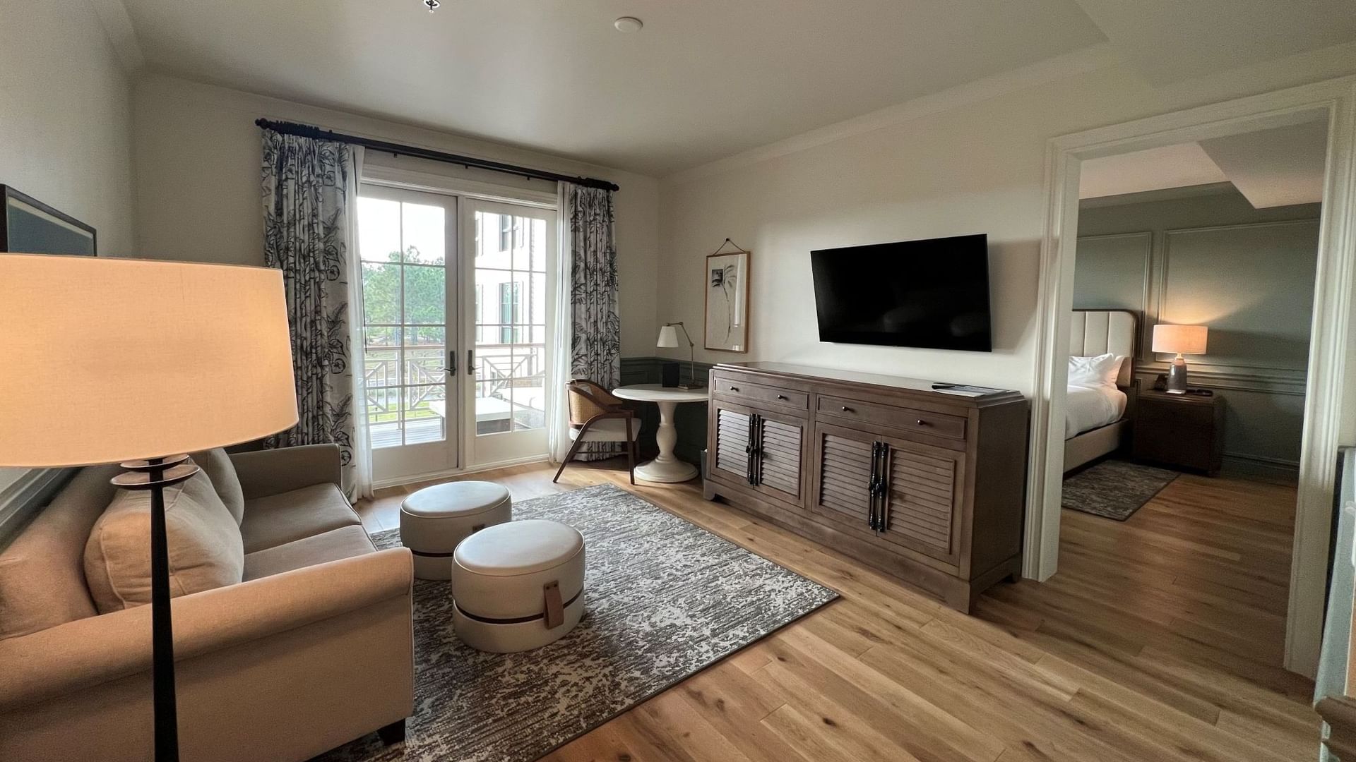 Camp Creek Inn Pine Suite