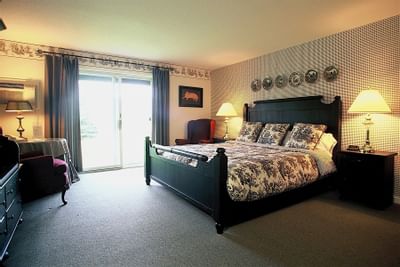 deluxe king room