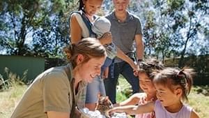 FEATHERDALE WILDLIFE PARK