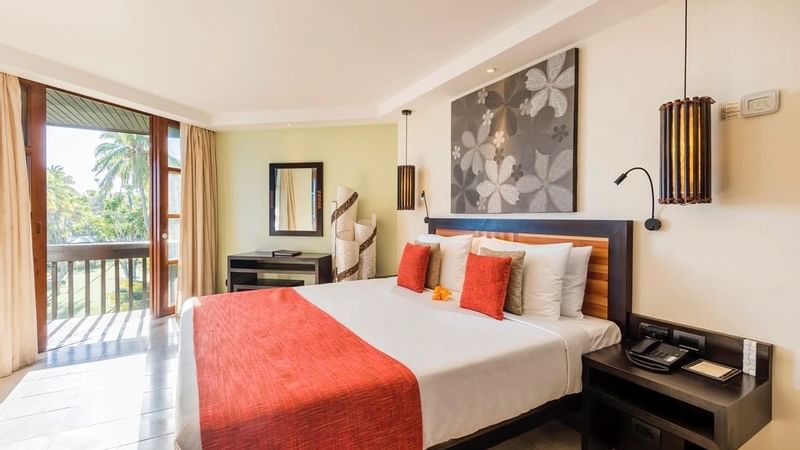 Bedroom arrangement in Warwick Suite at Warwick Fiji