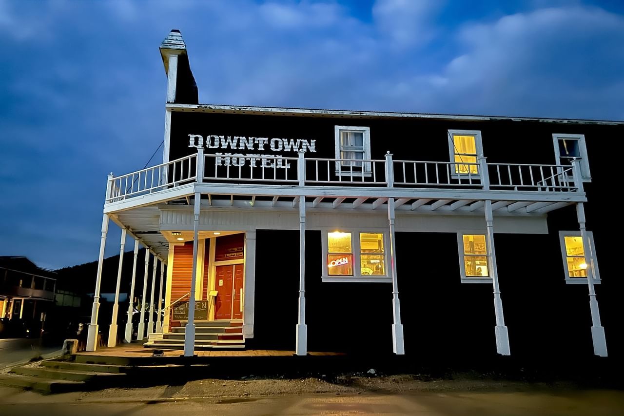The Downtown, a Coast Hotel exterior and signage