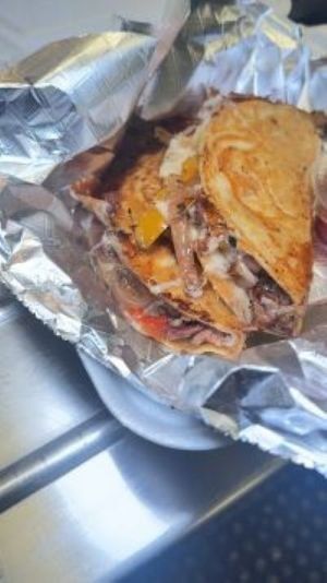 Uncle Tony's Backyard BBQ Tacos