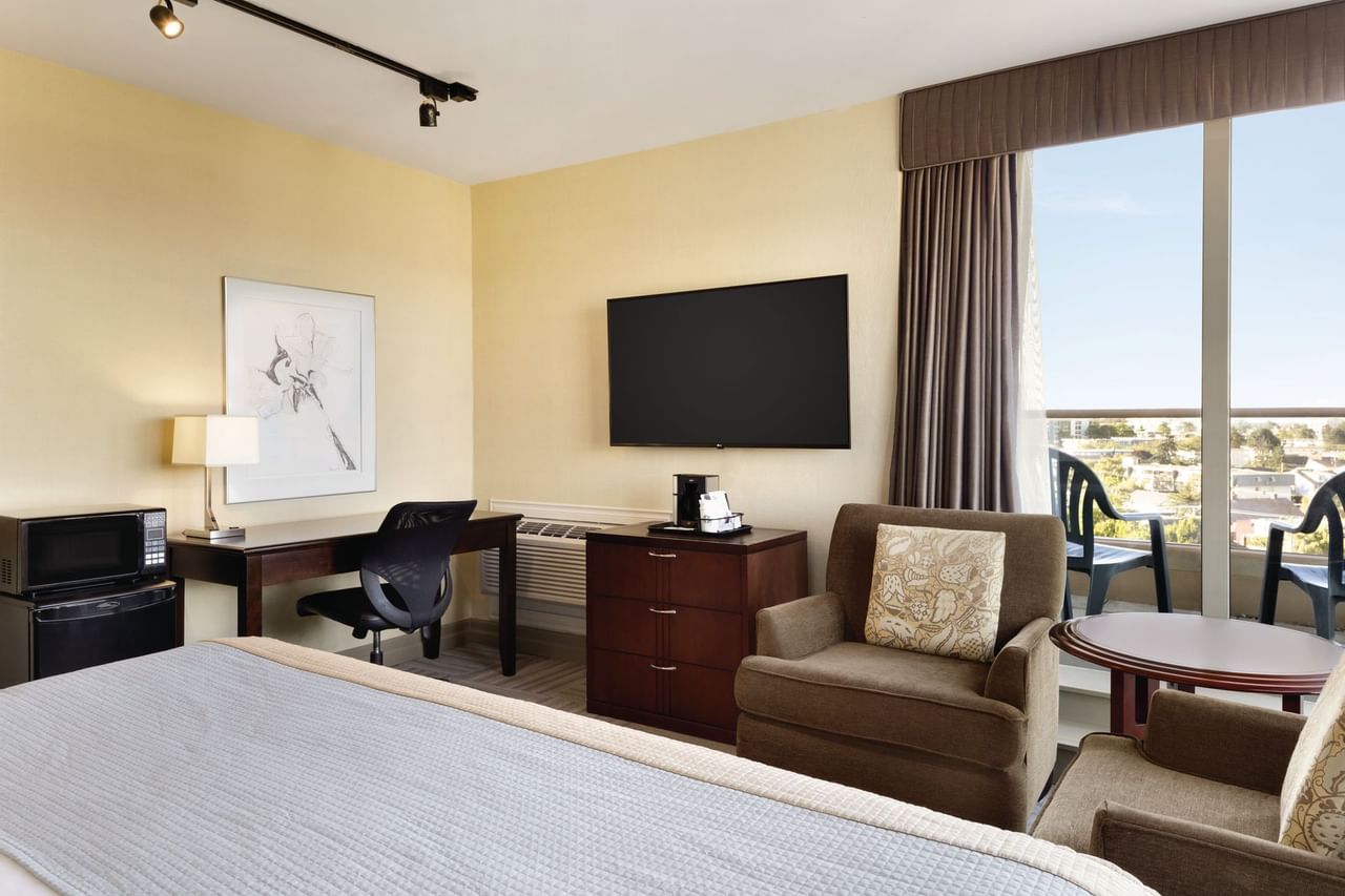 Premium City View King