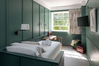 Bed in Single Garden Room at The Goodenough Hotel in London