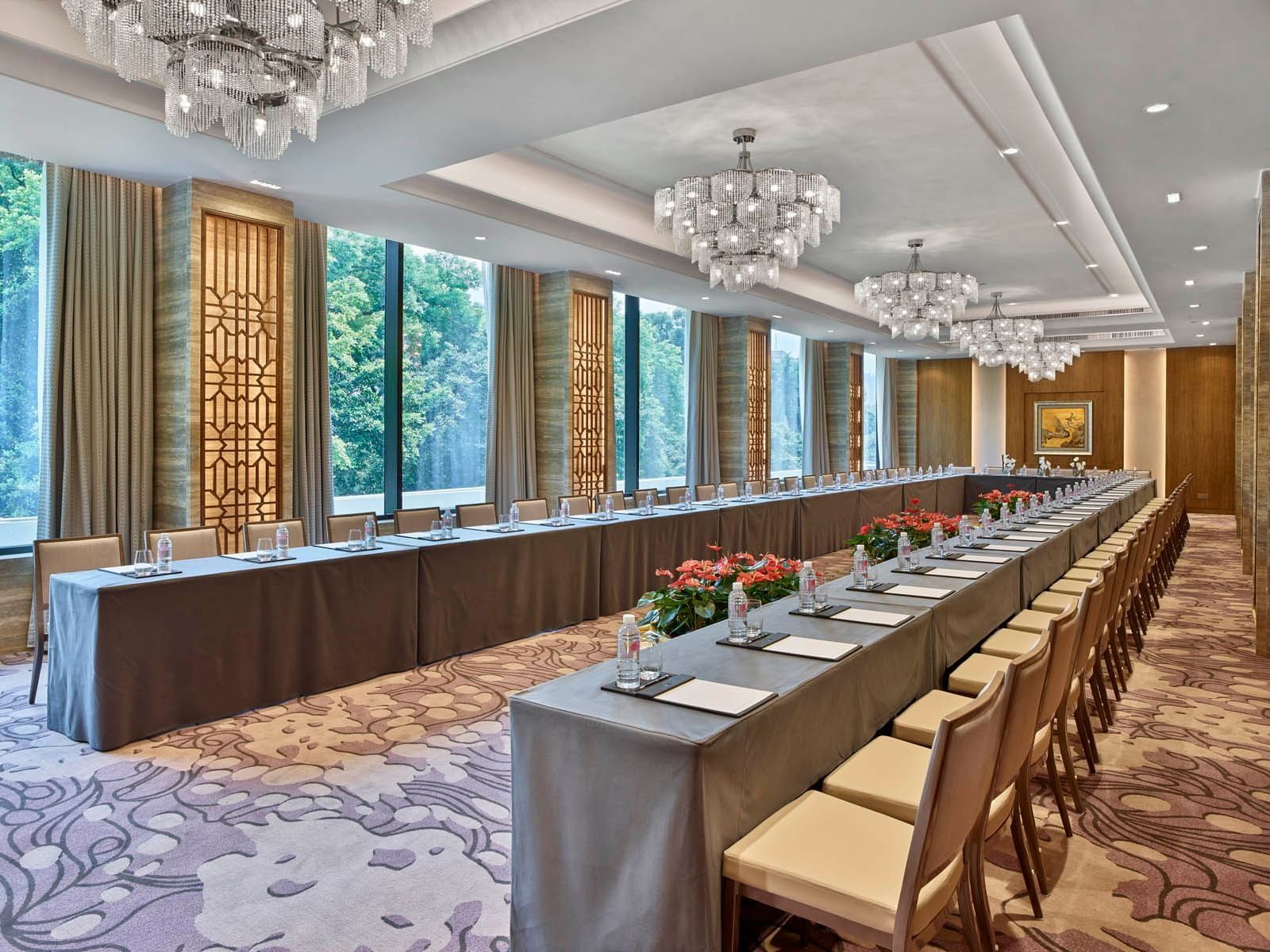 U-shaped table set-up in Taotao Ting at White Swan Hotel