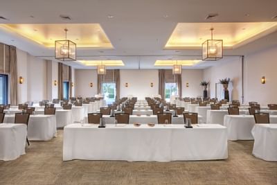 Table setup of Luxe Ballroom at Luxe Sunset Boulevard