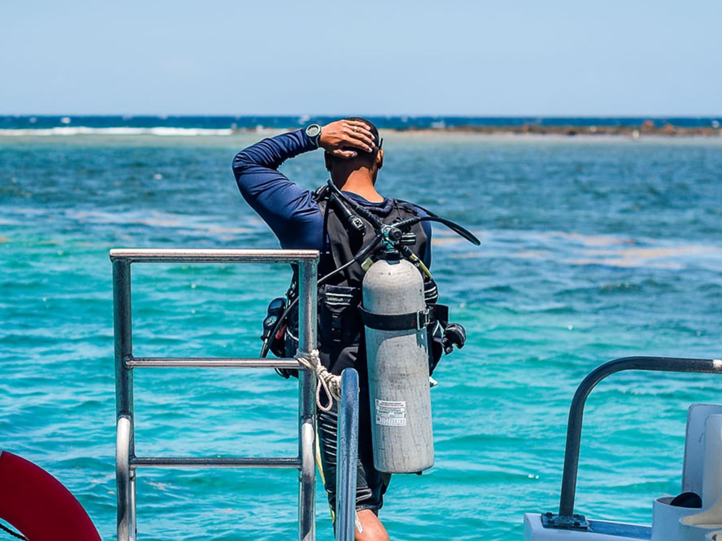 Scuba Diving in Roatan