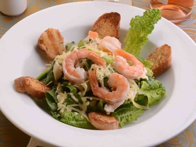 Shrimp salad foods in Hotels Grupo Guadalajara