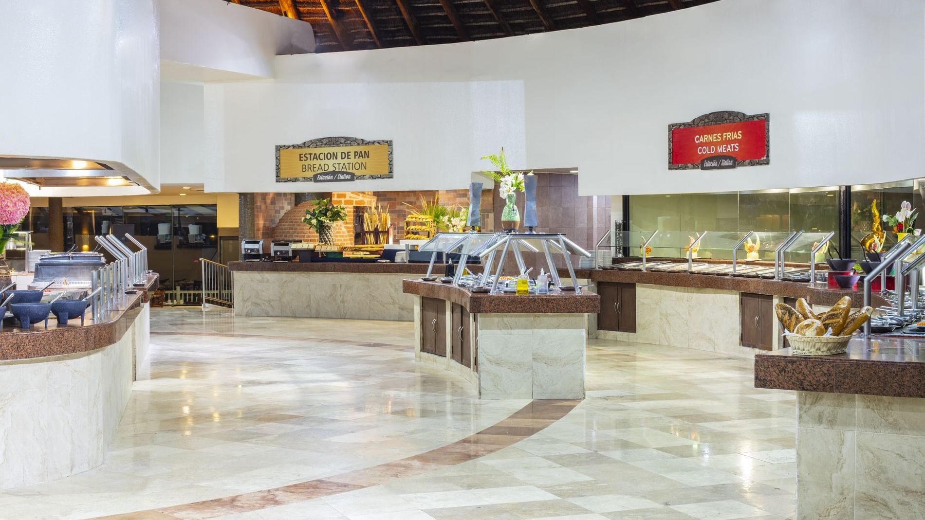 Cancun Dining | La Palapa | Crown Paradise Club Cancun