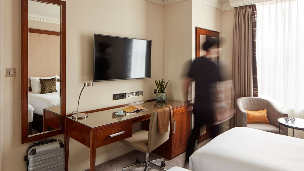 Deluxe Room The Clermont, Charing Cross Hotel