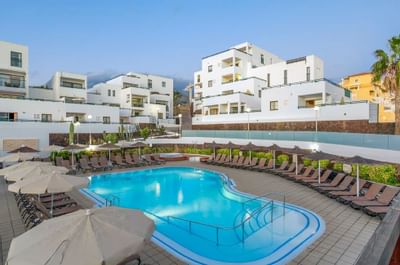 Sunset Bay Club Outdoor Top Swimming Pool
