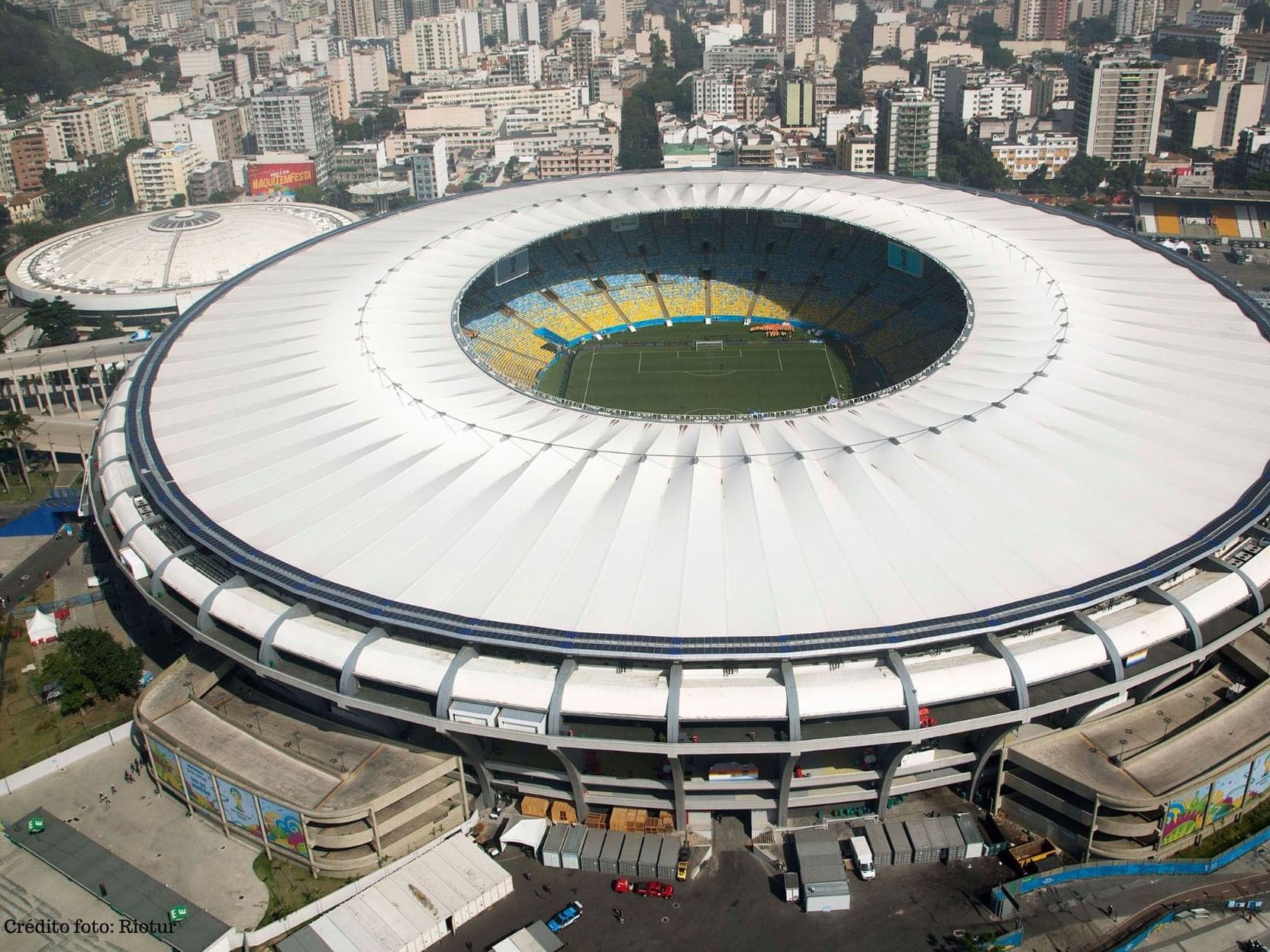 Bird's-eye view of Maracana stadium near Sol Ipanema Hotel