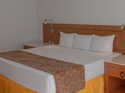 King Room in Plaza Pelicanos Club Beach Resort