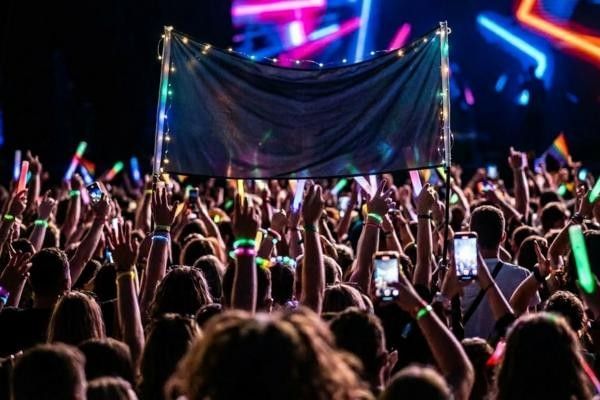 People enjoying the Reading Festival.