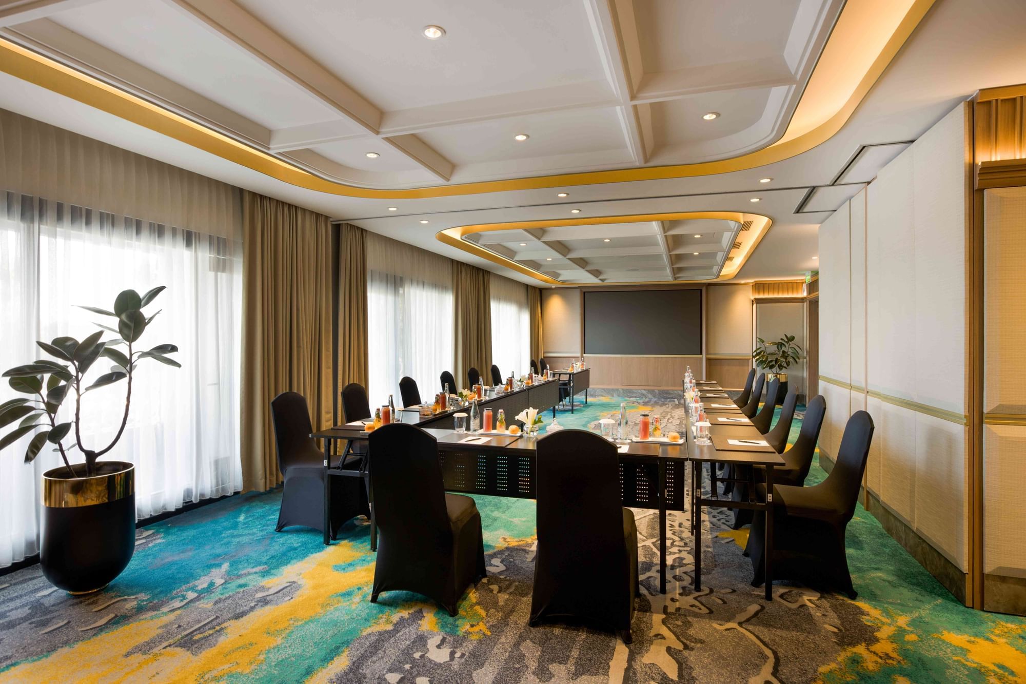 Royal Ambarrukmo Yogyakarta meeting room