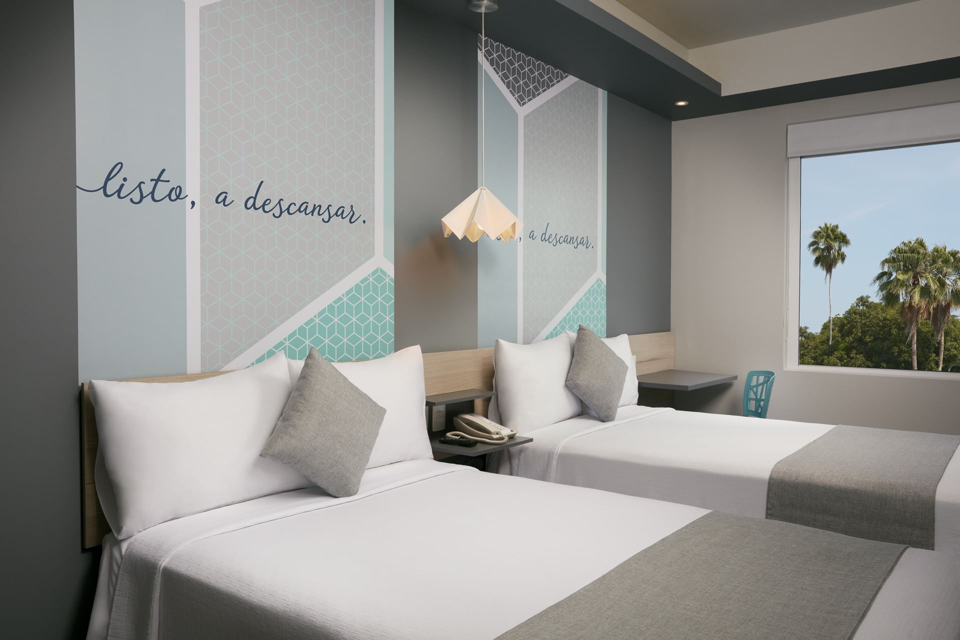 CONFORTABLE ROOMS
