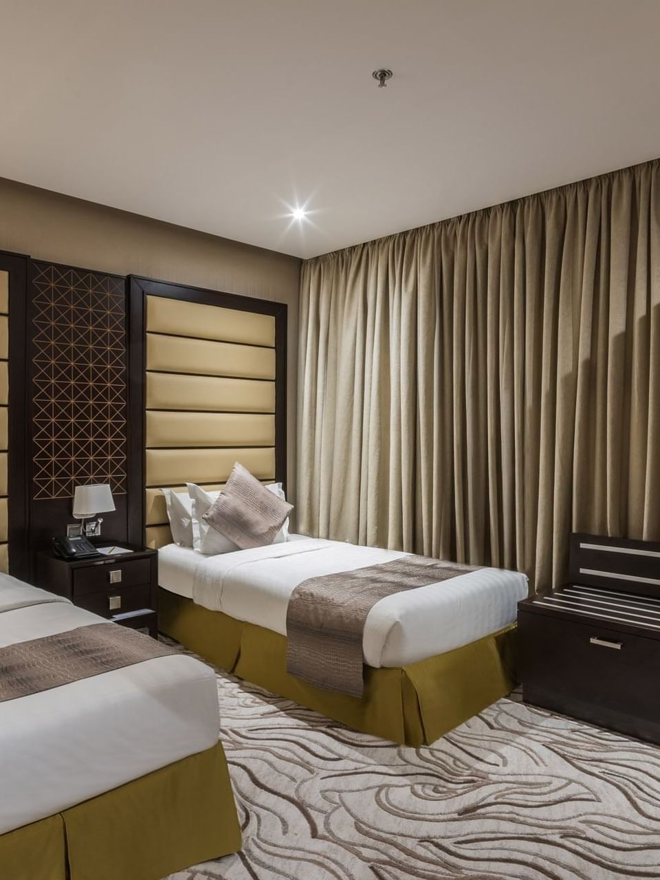 العائلة 1 - قياسي