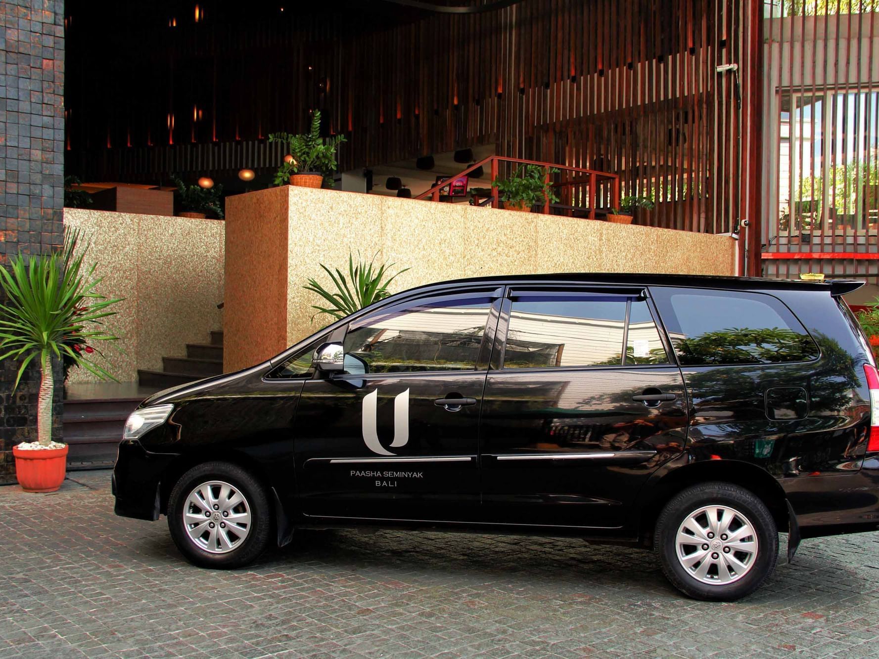 Transportation services at U Hotels and Resorts