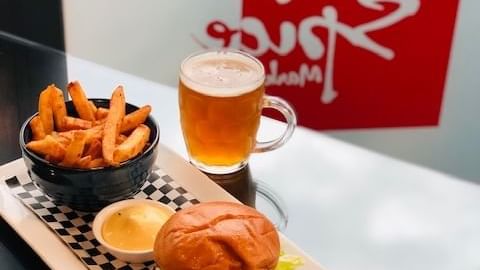burger_and_beer_2
