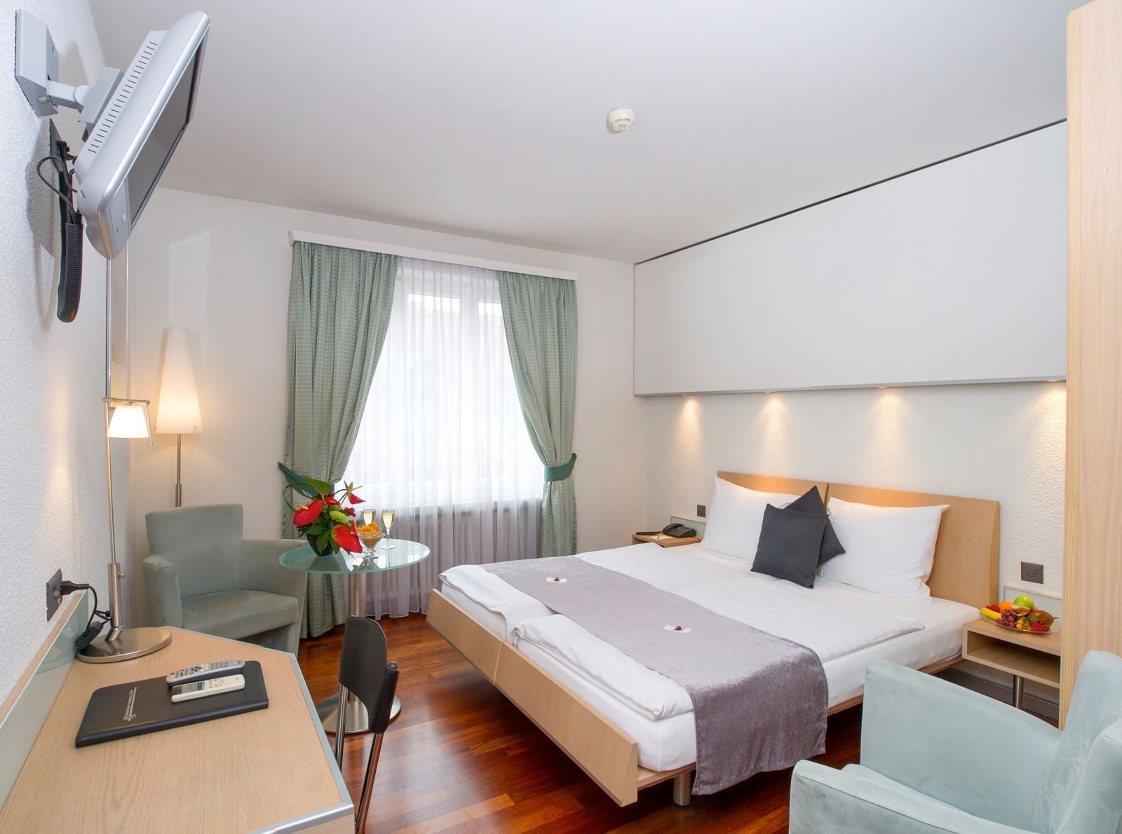 Room at Hotel Krone Unterstrass in Zurich
