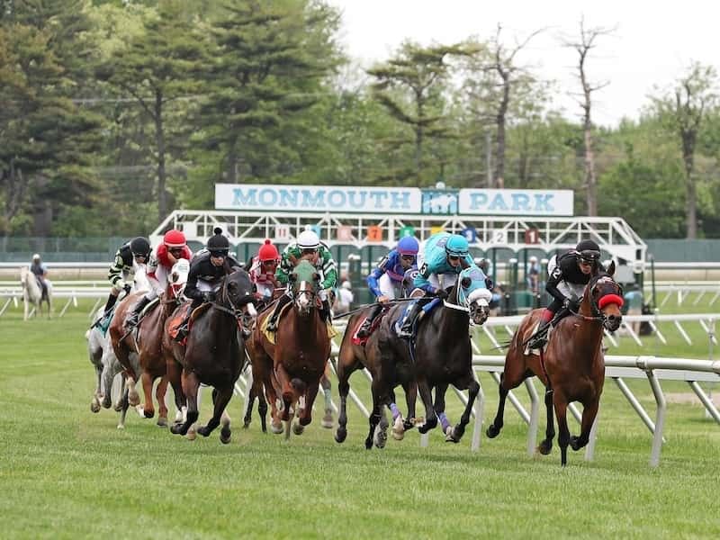 hotels near monmouth park racetrack nj