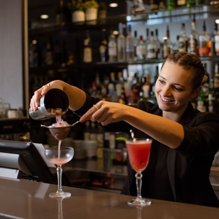 Novotel_Sydney_Parramatta_-_Bar_credit_Daniel_Boud_004