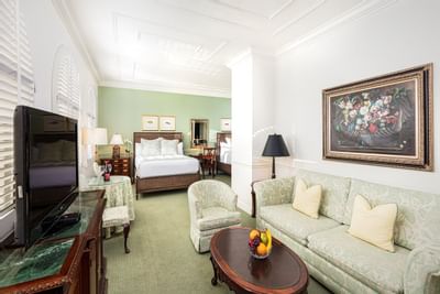 Living area in Queen Suite at Pine Inn