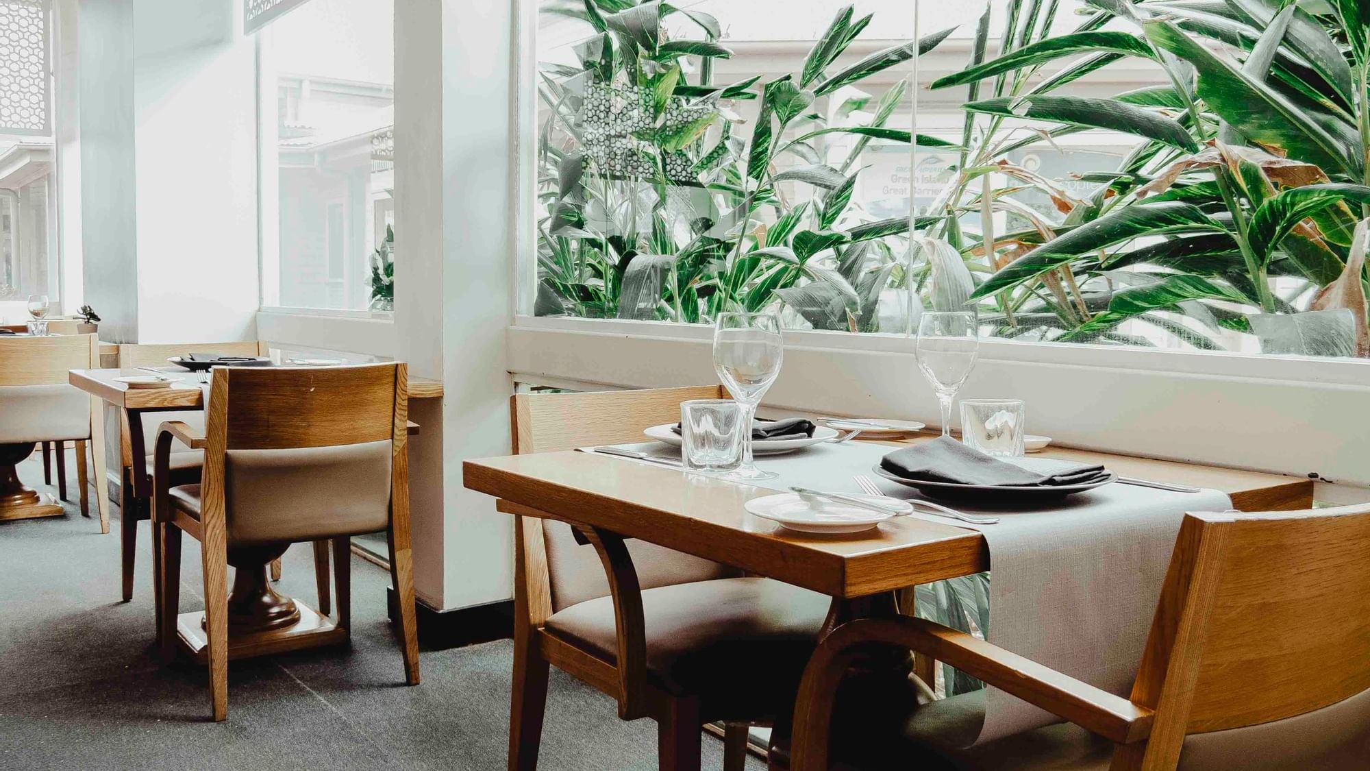 Restaurants at Pullman Cairns International