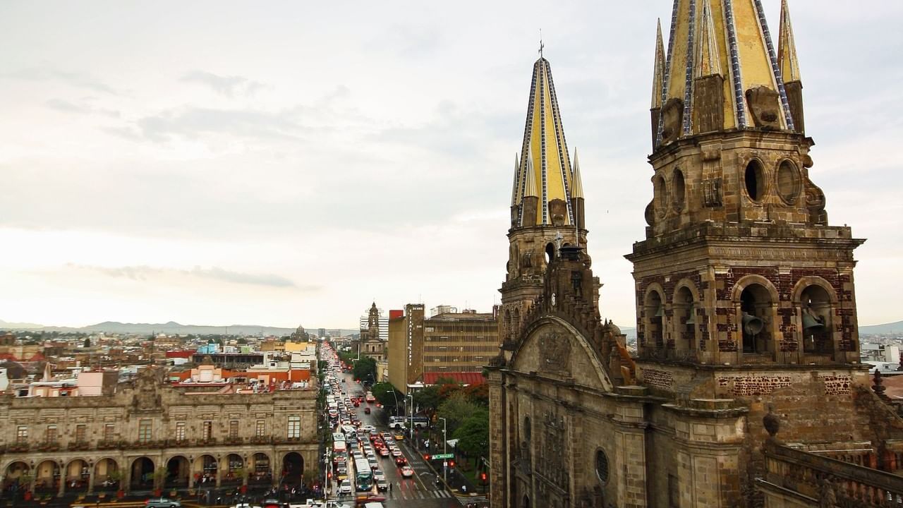 Exterior View of One Guadalajara Centro Histórico