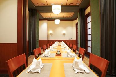 Well-arranged dining table in restaurant at Hanoi Daewoo Hotel