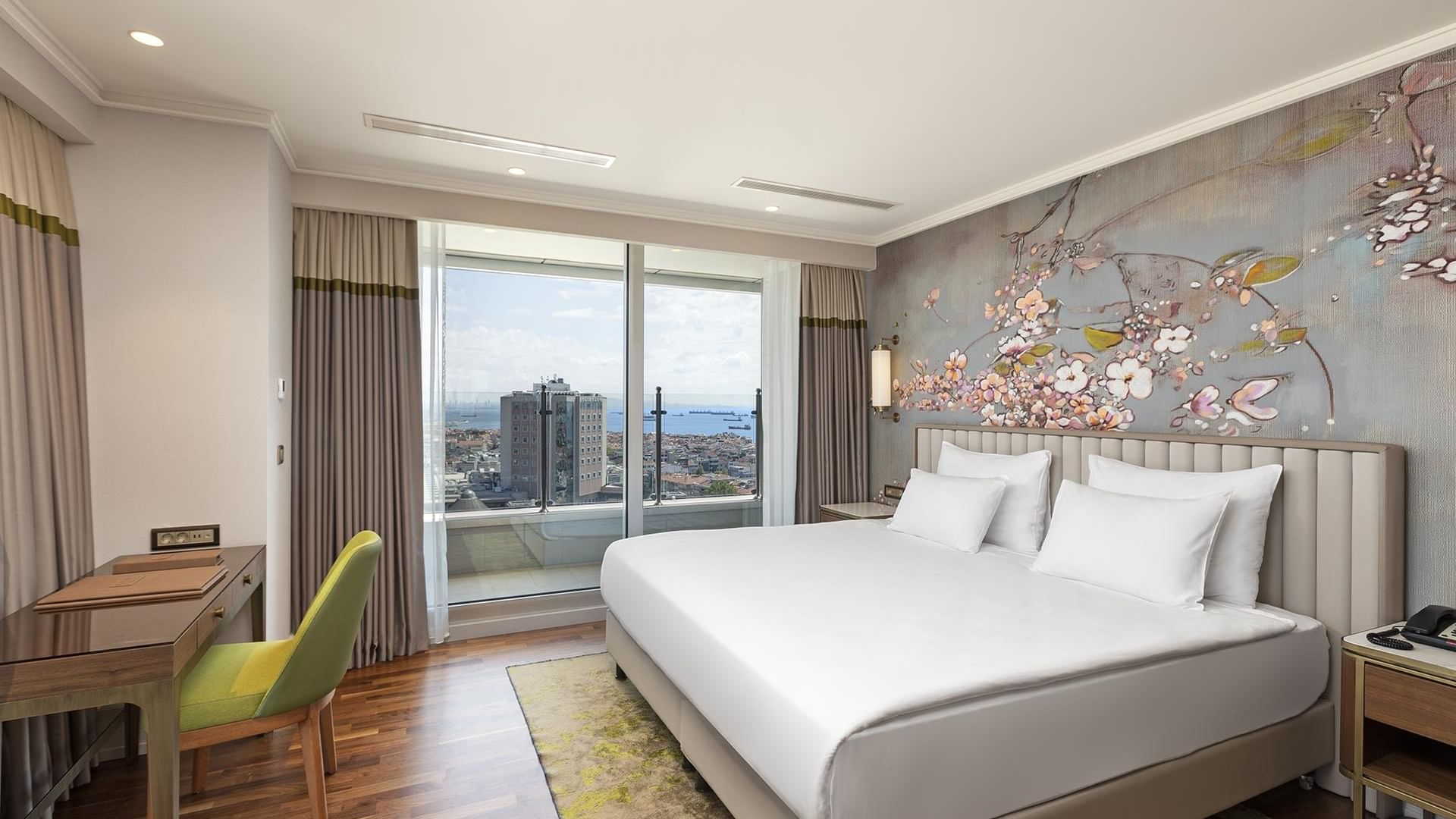 Junior Sea View Suite with double bed, city view at Titanic Port Bakirkoy