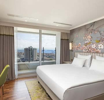 Junior Sea View Suite with double bed, city view at Titanic Port Bakirkoy