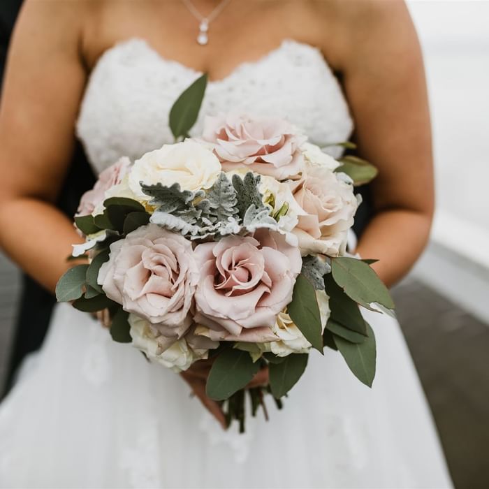 Beautiful flowers on wedding day for photos