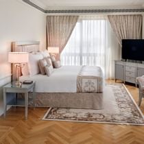 TV & king bed in 4-bedroom residence at Palazzo Versace Dubai