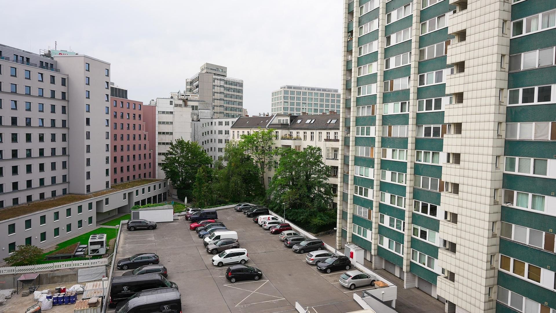 Standard Triple Room with City Views at Sylter Hof Berlin