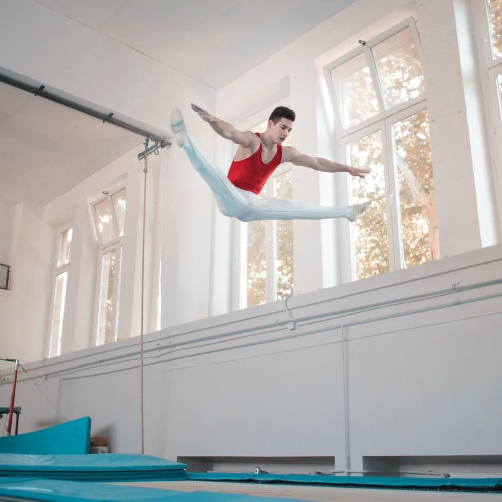 Gymnast at Jumpzone X in Villach park at Falkensteiner Hotels