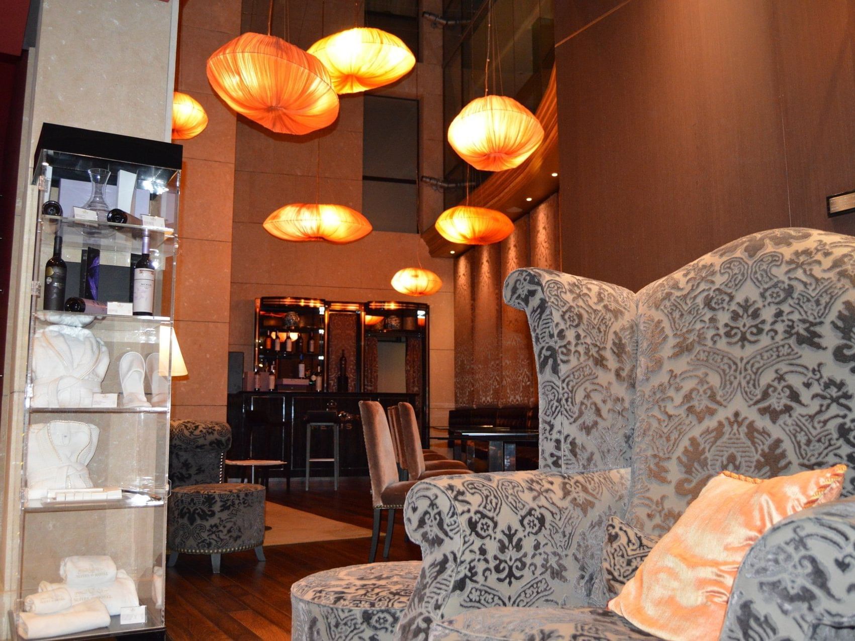 Bar at Nexus Valladolid Suites & Hotel