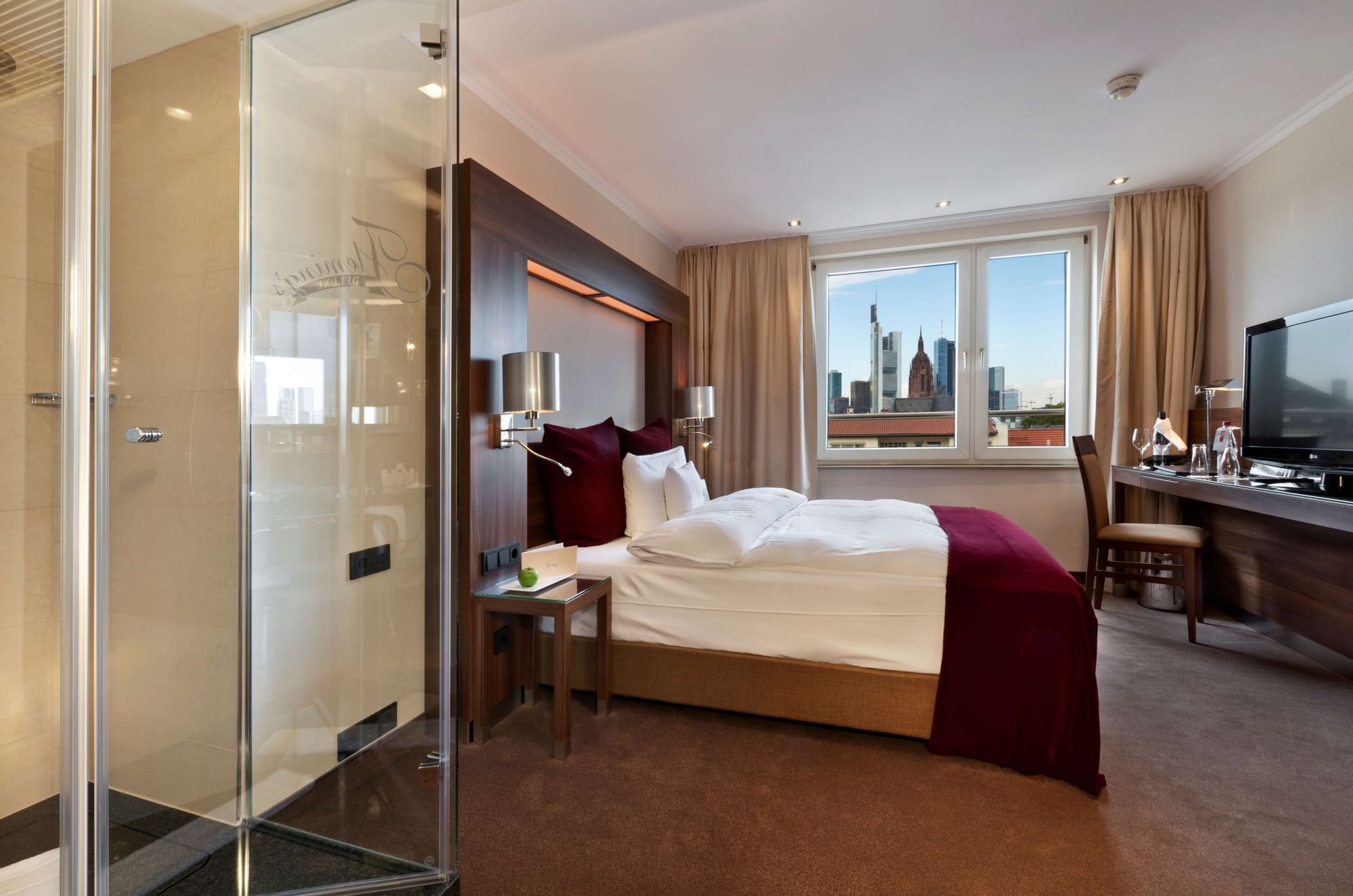 Signature Room with a king bed at Flemings Hotels